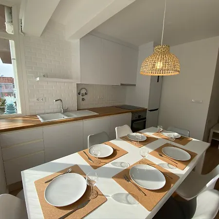 Carcavelos & Nova Sbe Shared Serviced 24 Oeiras